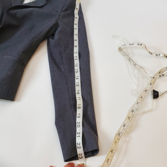H & M Women's Waist Blazer - Picture 6 of 12